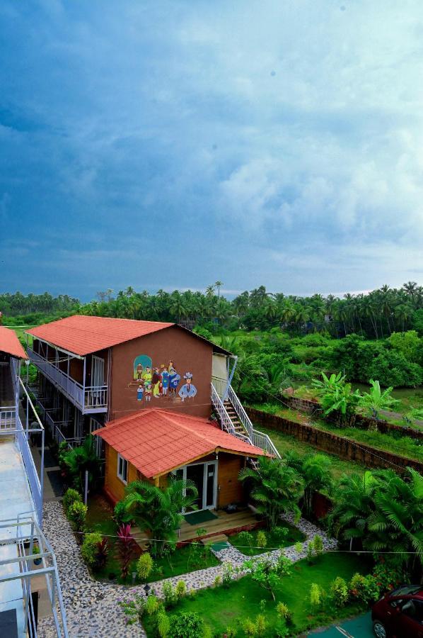 Vedana Retreat Arambol Hotel Luaran gambar