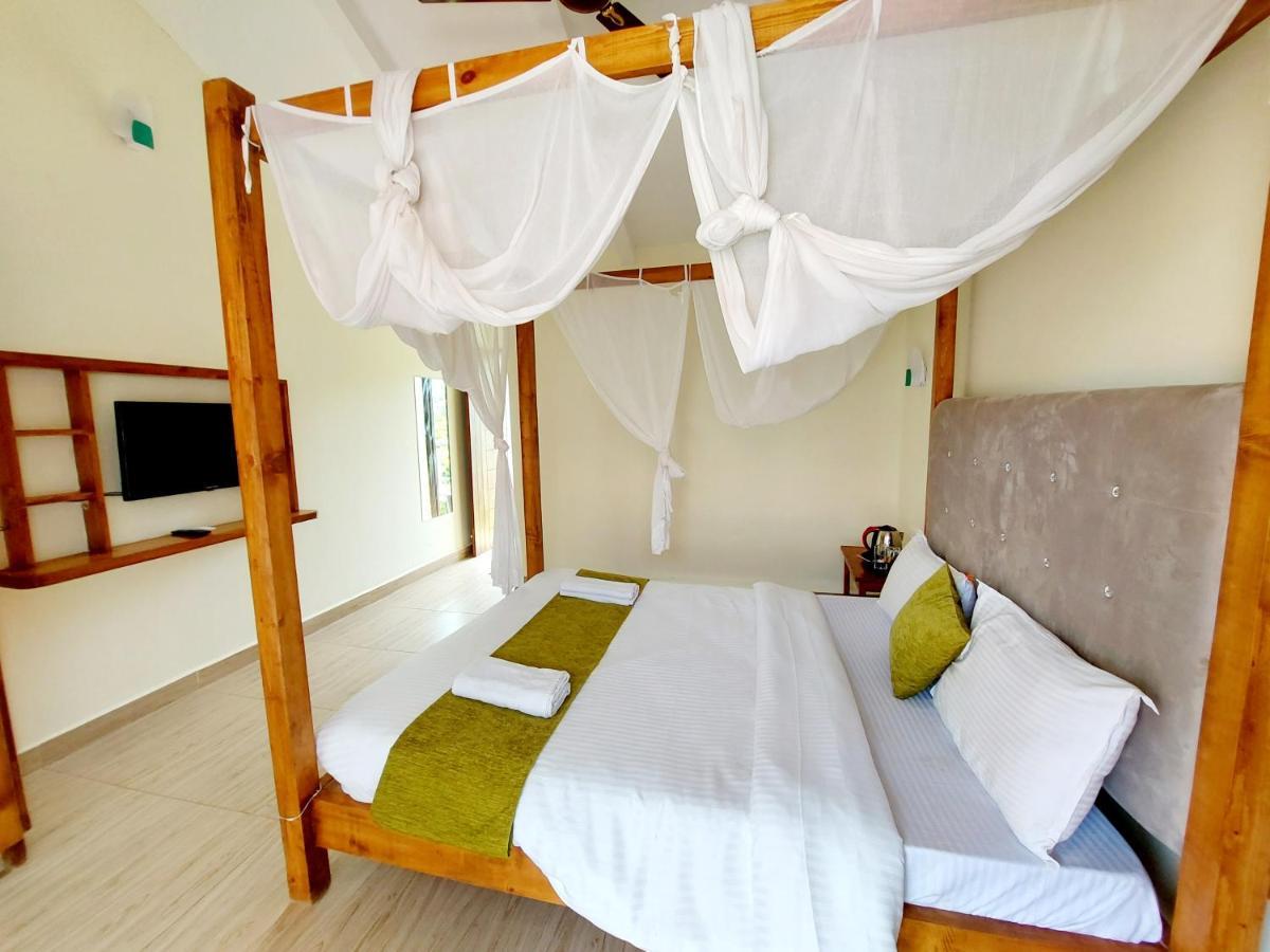 Vedana Retreat Arambol Hotel Luaran gambar